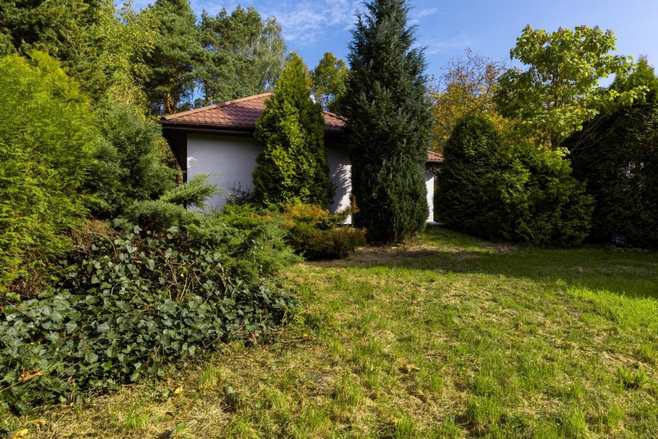 Holiday House Cinema Experience Warsaw Michalowice By Renters Villa Exterior foto